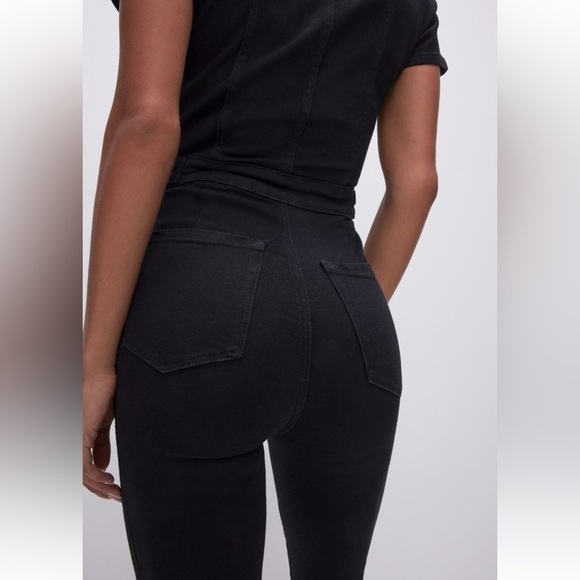 Good American Fit For Success denim jumpsuit in black - Picture 7 of 15